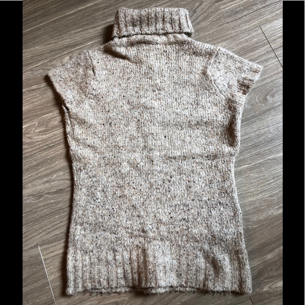 It’s too small for me. More like a 8/10 vs 10/12.